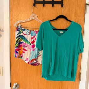 Soma Teal V-Neck Short Sleeve Top and colorful shorts